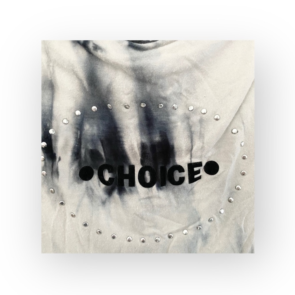 Yuka ★ Choice Cold Shoulder Top ★ Black Tie Dye ★ Medium ★ - Picture 5 of 16